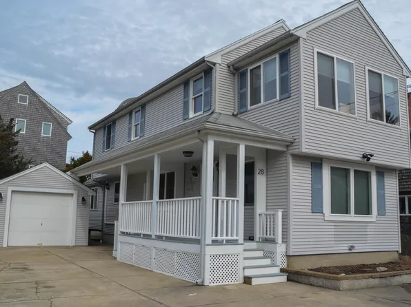 28 Pine Point Rd, Duxbury, MA 02332