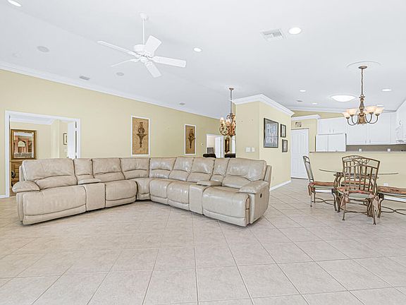 5th image of 8227 Duomo Cir
