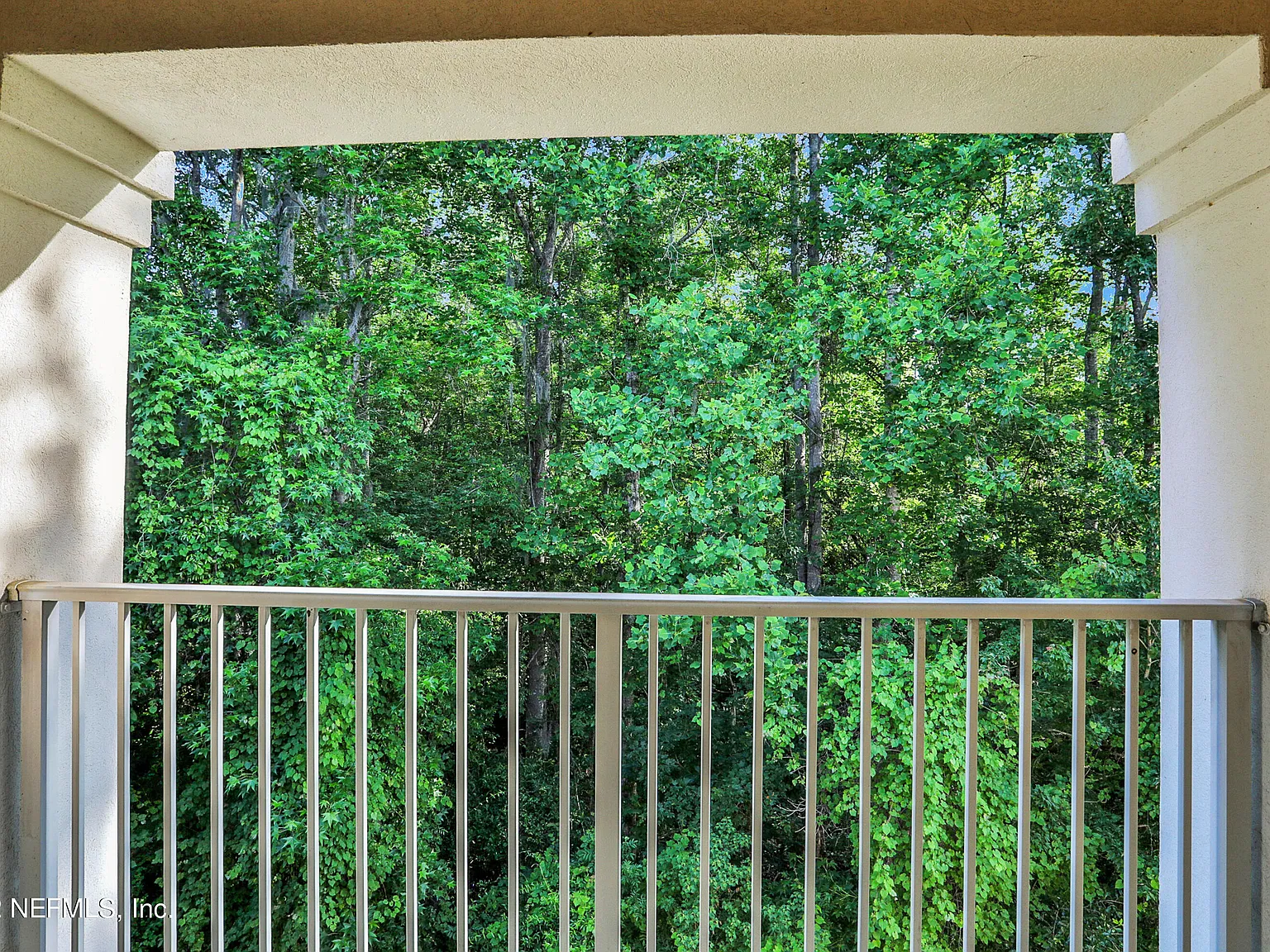 2 bed, 2.0 bath, 1158 sqft, $1,550 — Photo 4