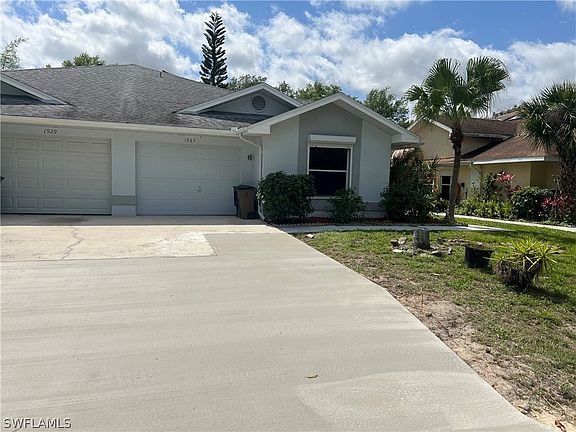 2nd image of 1927 Golfside Village Dr