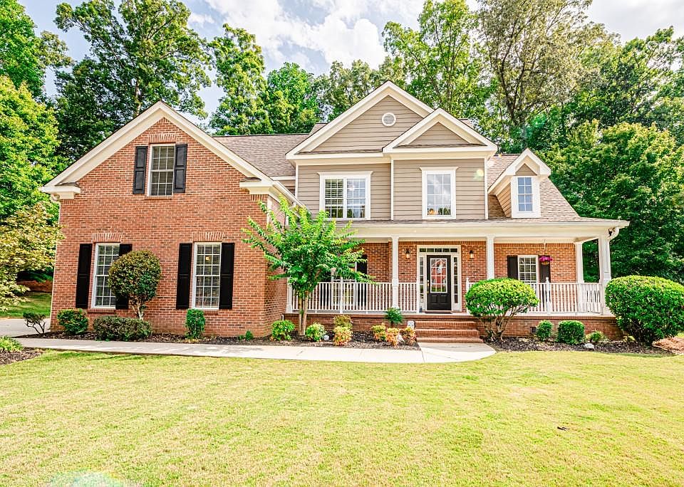 1st image of 2040 Misty Oaks Dr