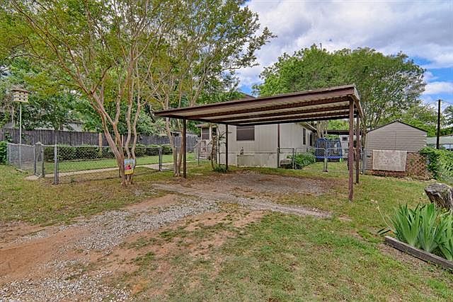1st image of 4341 Green Acres Cir #1/2