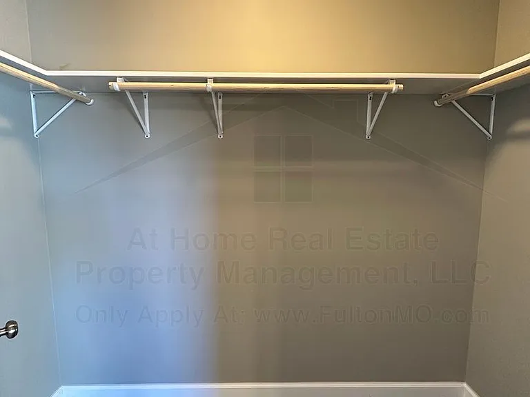 506 Commons Dr — Photo 25