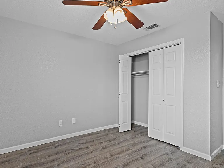 3015 Green Mountain Dr — Photo 12