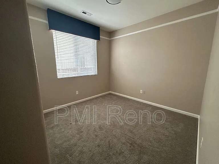 9000 Mahon Dr — Photo 14