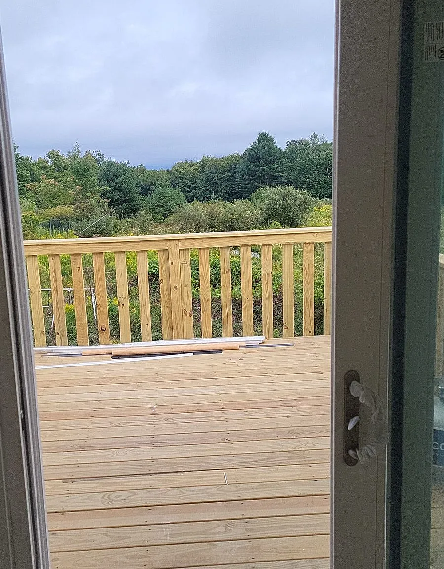 3 bed, $1,900 — Photo 2
