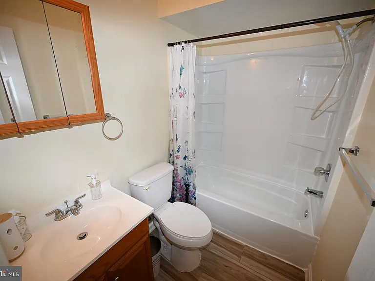 9172 Granite Ct — Photo 51