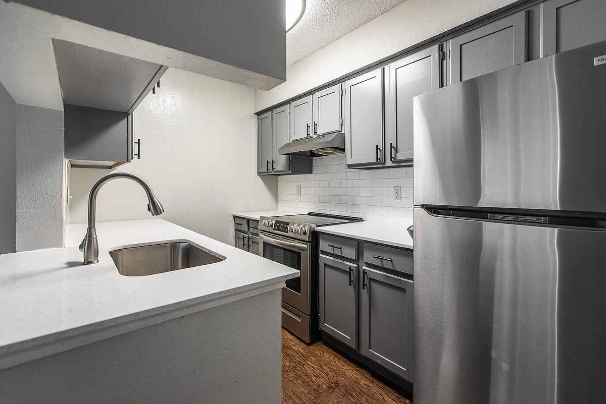 Building Photo - Wythe Apartment Homes