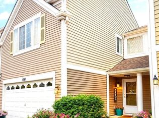 1567 Spaulding Rd, Bartlett, IL 60103