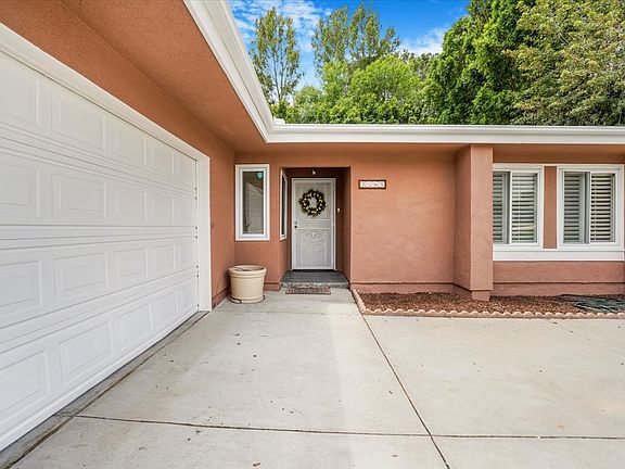 4th image of 7365 Pomelo Dr