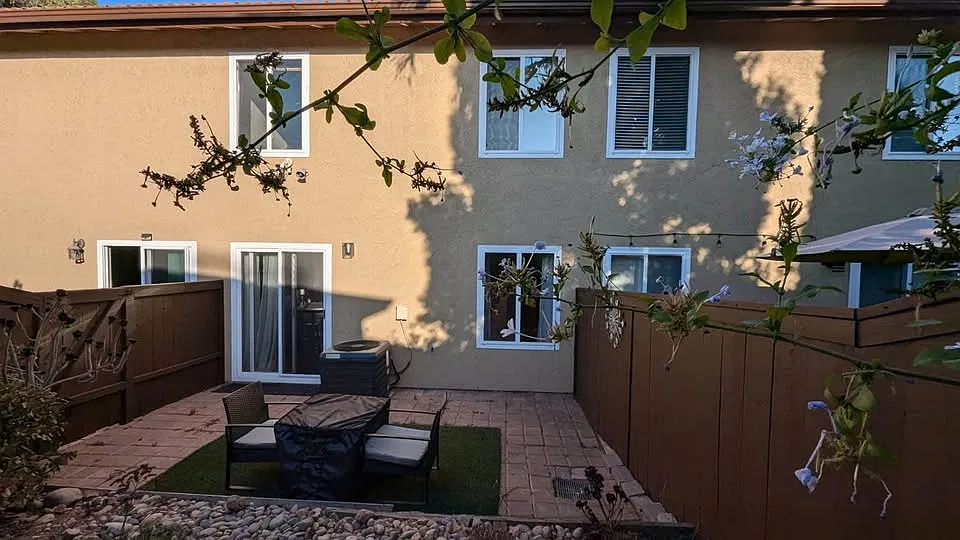 2 bed, 1108 sqft, $1,650 — Photo 4