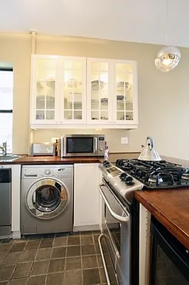 Sold by Citi Habitats | media 25