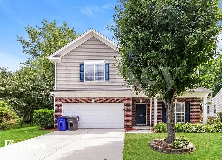 4015 Shadetree Dr — Photo 1