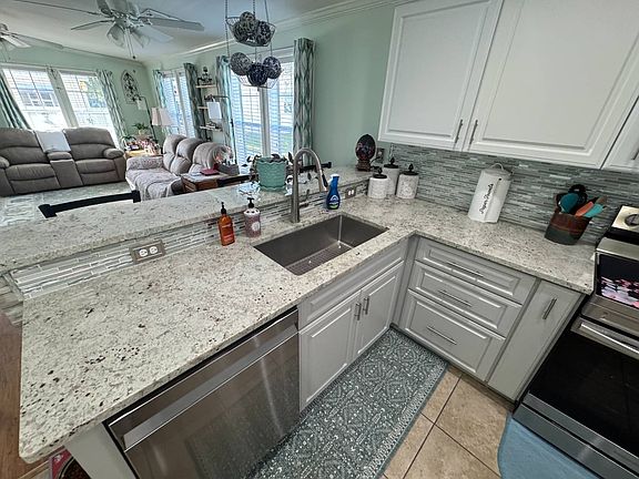 4th image of 9222 W Forest View Dr