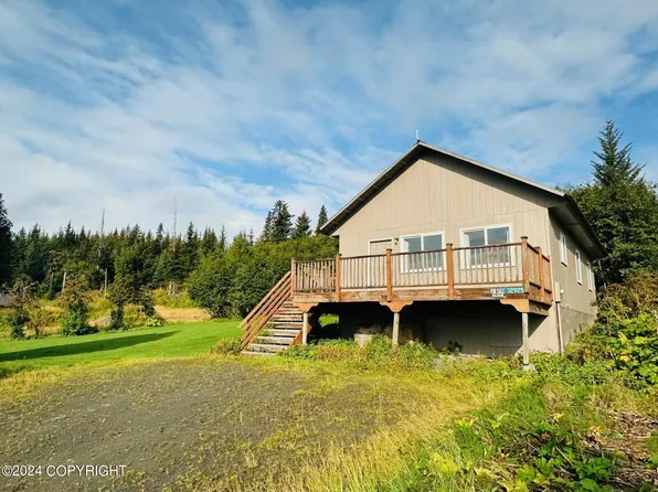 32925 Voznesenka Rd, Homer, AK 99603