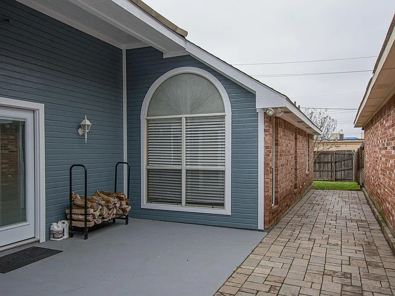 4043 Midrose Trl — Photo 23