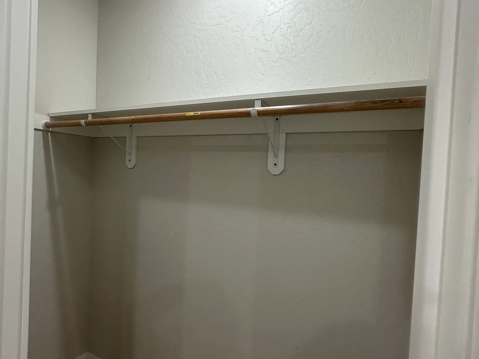1 bed, 353 sqft, $1,050 — Photo 4