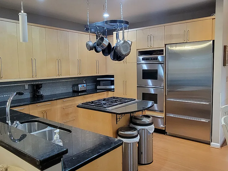 21381 Maidsville Ct — Photo 18