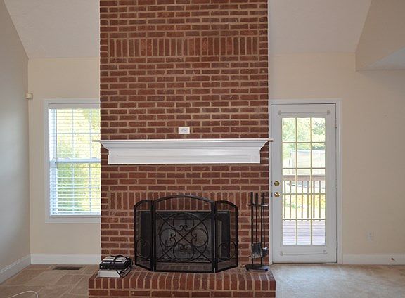 5th image of 148 Richmond Dr