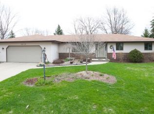 3010 S Dellwood St, Appleton, WI 54915
