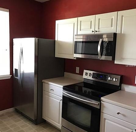 2nd image of 1710 Villa Capri Cir APT 306