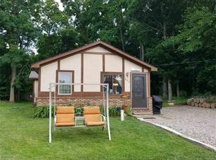 327 Cantley St, Leonard, MI 48367