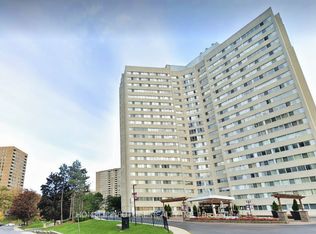 3695 Kaneff Cres #1708, Mississauga, ON L5A 4B6