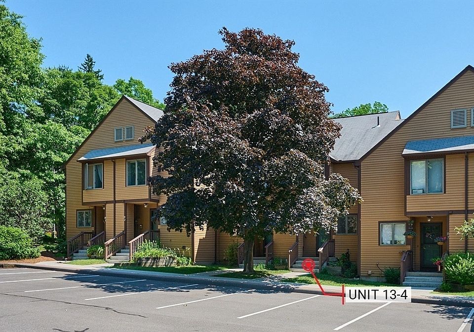 1st image of 575 Bridge Rd Unit 13-4