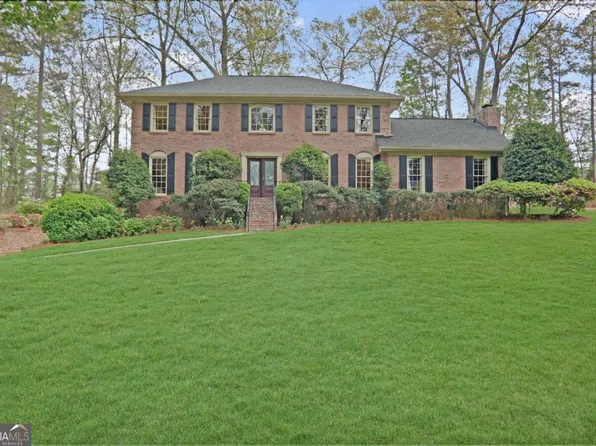 5706 Mount Berry Ln, Peachtree Corners, GA 30092