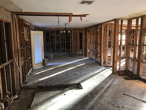 4th image of 2026 Connie Dr