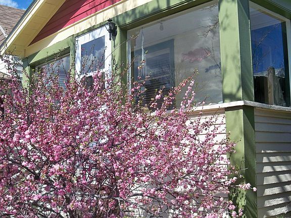 3rd image of 108 N H St
