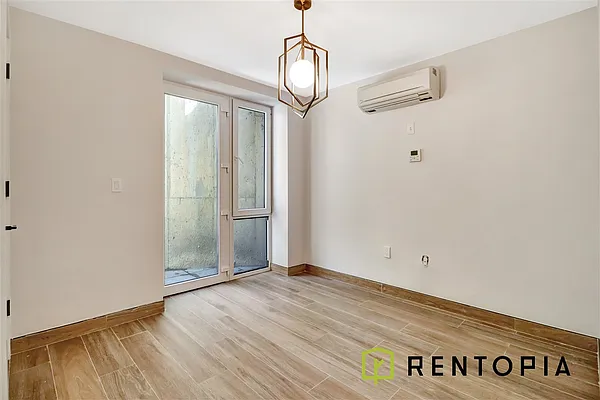 Rented by Rentopia | media 12