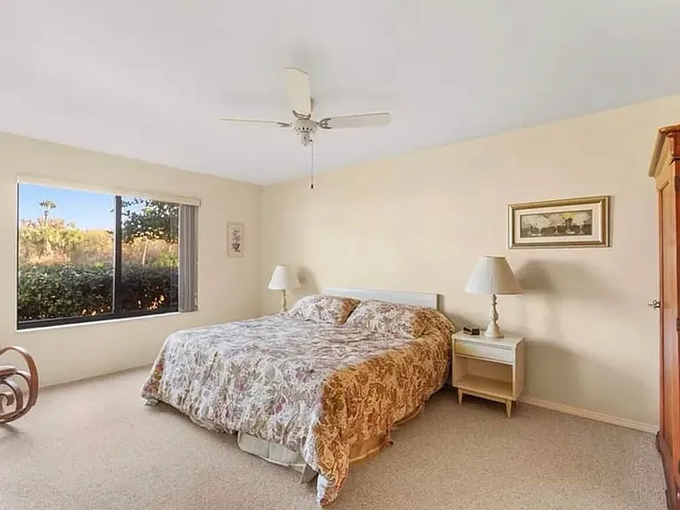 5790 Marina Dr #2 — Photo 8