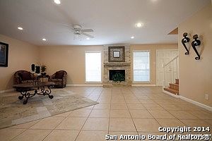 3rd image of 4442 Haymarket St