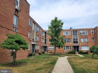 4002 E St SE, Washington, DC