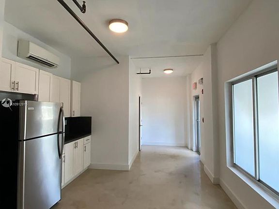 3rd image of 4332 W Flagler St #101