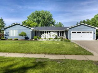 9532 Yosemite Rd, Bloomington, MN 55437