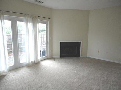 2nd image of 405 Neponset St APT A