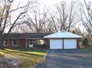 1010 Woodside Dr, Findlay, OH 45840