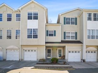 68 Hancock Dr, Morristown, NJ 07960