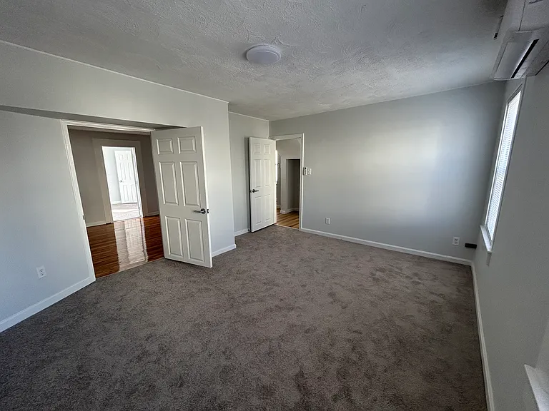 11 Groton Pl #2 — Photo 6