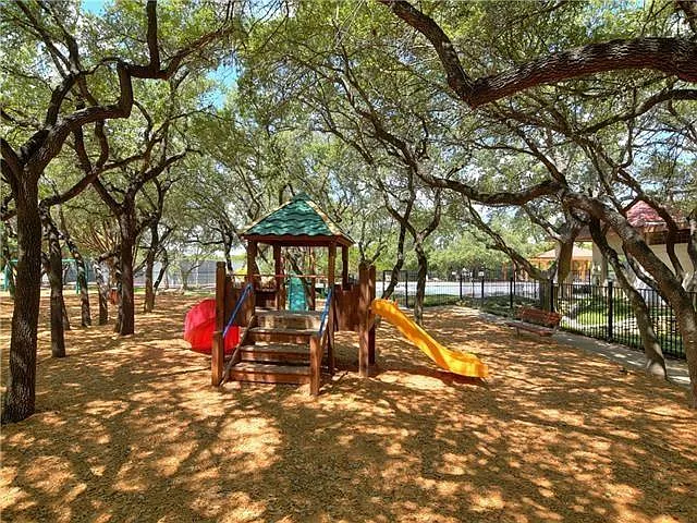 12607 Grierson Trl — Photo 32