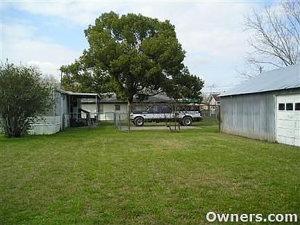 5th image of 2508 Primrose Dr