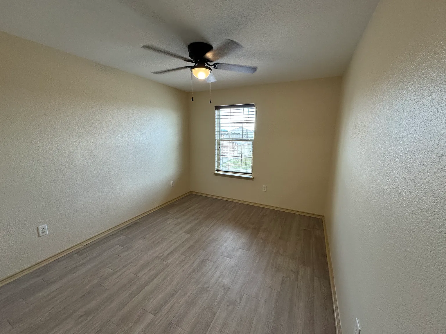7423 Copper Clf — Photo 3