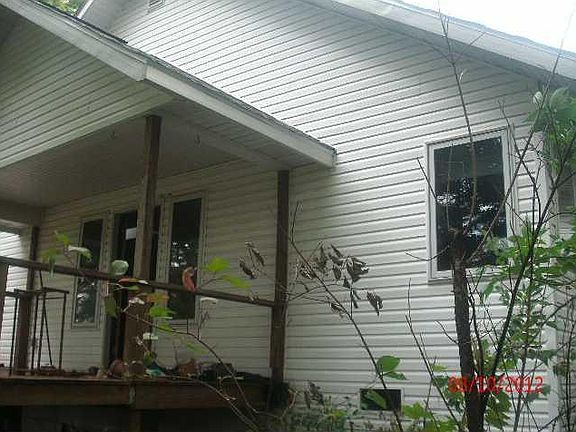 2nd image of 4500 E County Road 1100n