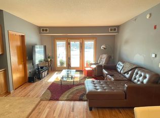 2103 Silver Bell Rd APT 114, Eagan, MN 55122