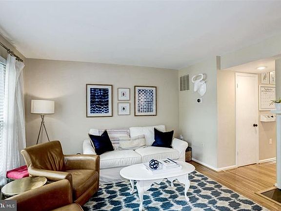 4th image of 5723 Evergreen Knoll Ct