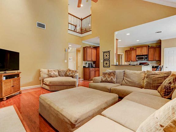 2nd image of 3310 Cliffbranch Ln