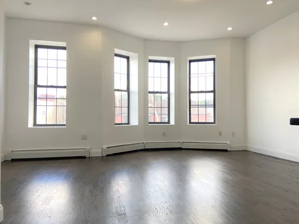 1578 Eastern Parkway image 2 of 7