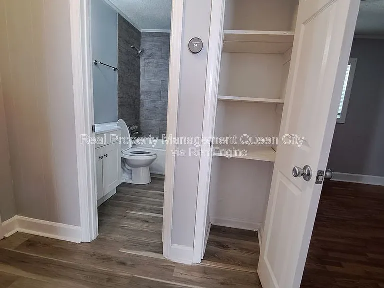 112 Miller St — Photo 9